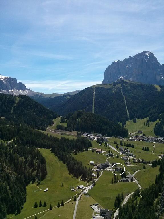 Hotel Val セルヴァ・ディ・ヴァル・ガルデーナ エクステリア 写真